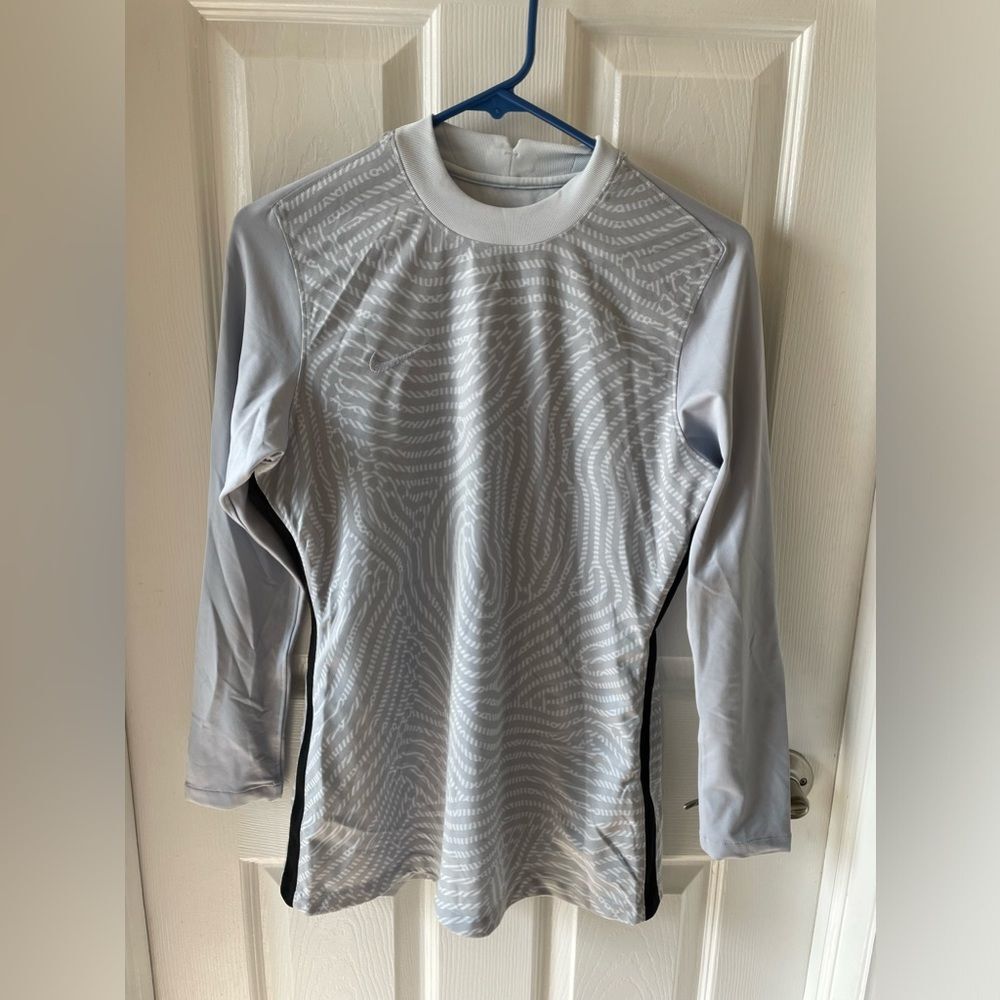 Nike Gardien III Team soccer Goalkeeper Jersey – Pure Platinum size medium M